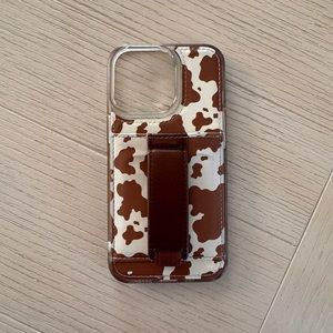 WALLI cow print case